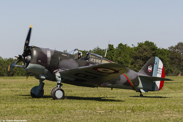 Curtiss_Hawk75_La_Ferte_Alais_1.jpg